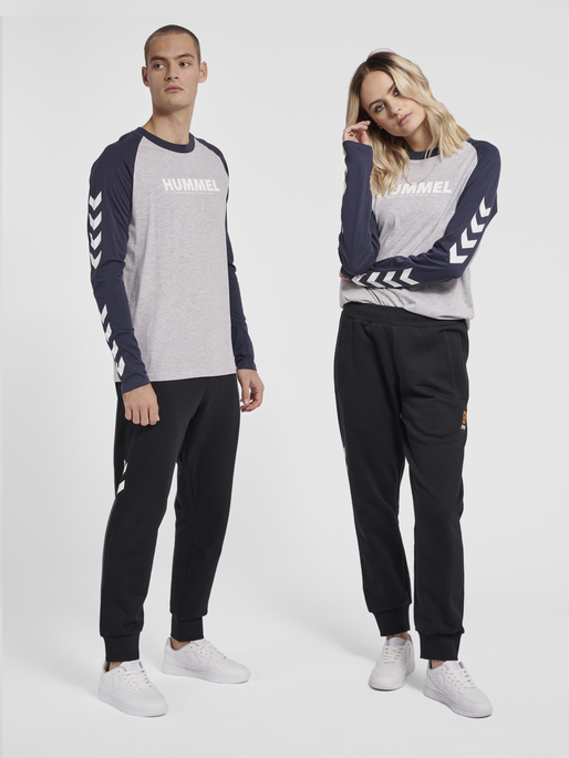 HUMMEL LEGACY BLOCKED FULL SLEEVES TSHIRT - 212874-2006