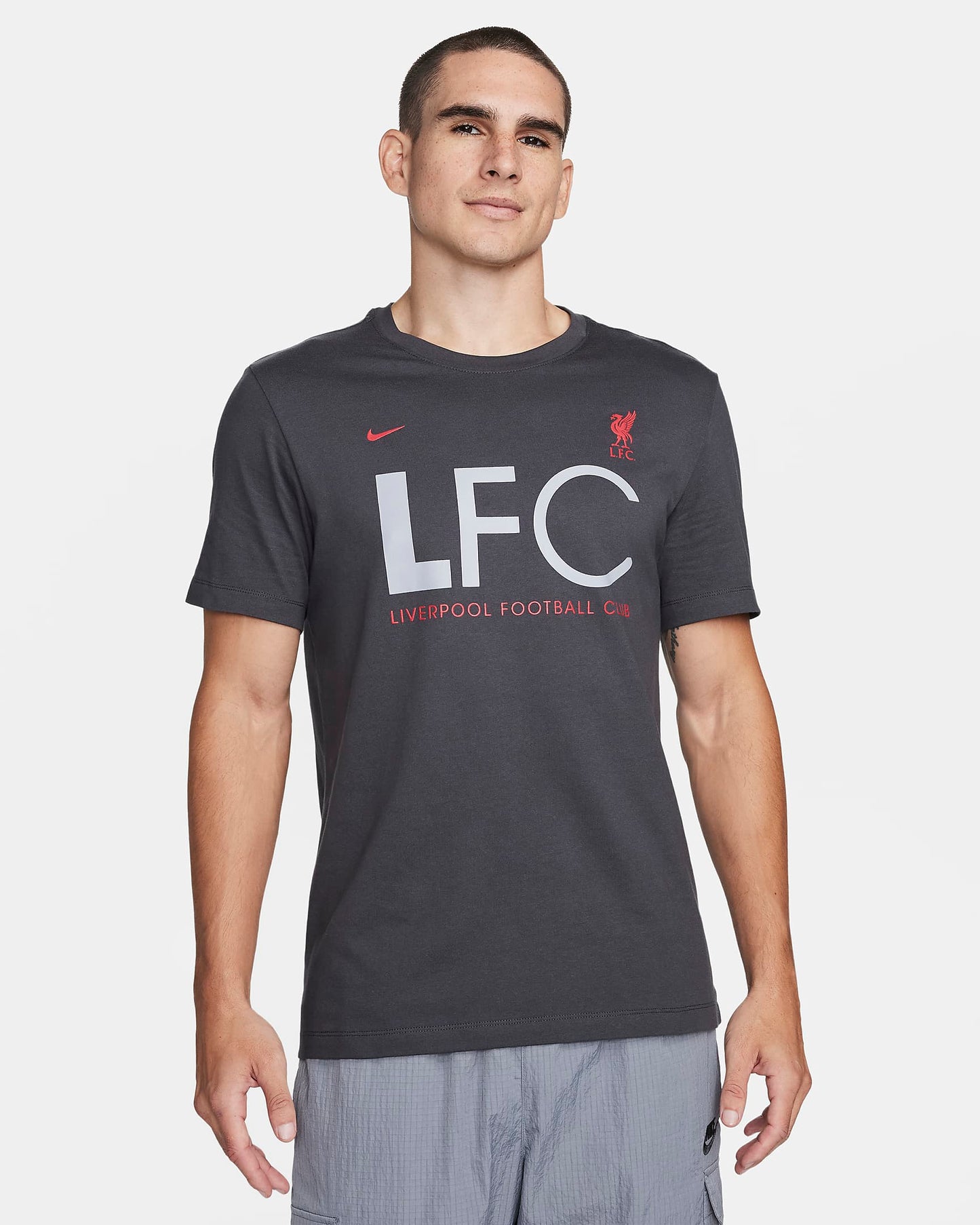 NIKE MENS LFC NK SS TYPOGRAPHIC PRINT REGULAR FIT CREW TSHIRT - (FQ7129-060)