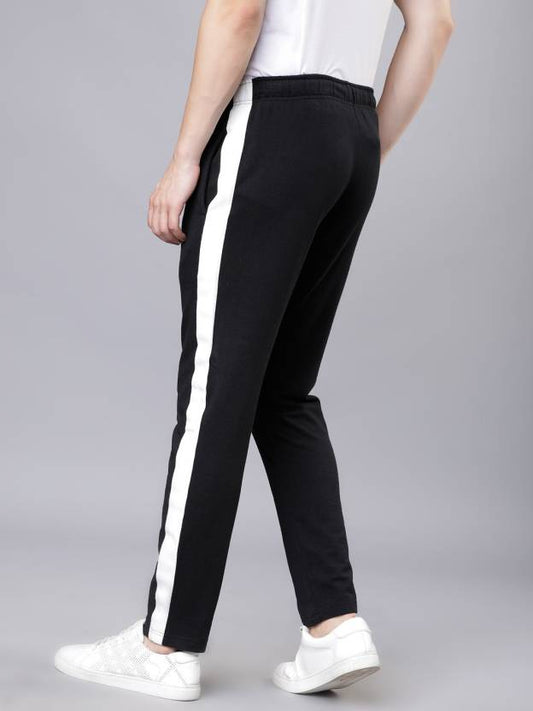 HIGHLANDER TRACKPANTS