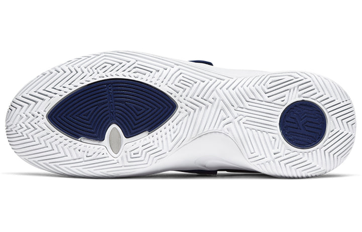 NIKE KYRIE FLYTRAP SHOES
