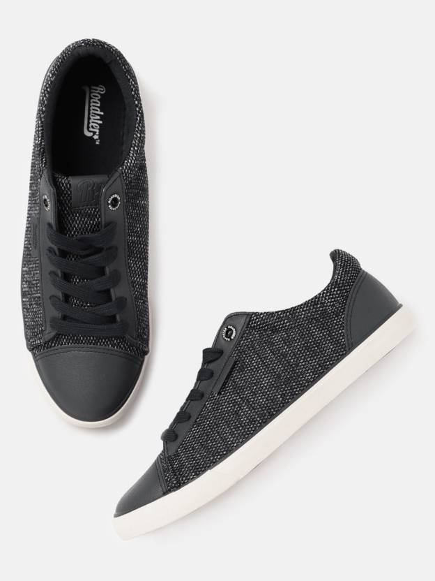 ROADSTAR SHOES