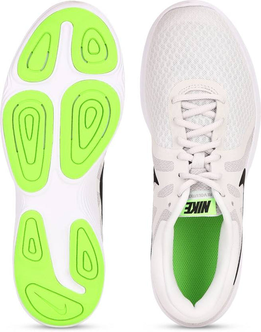 NIKE REVOLUTION 4 SHOES