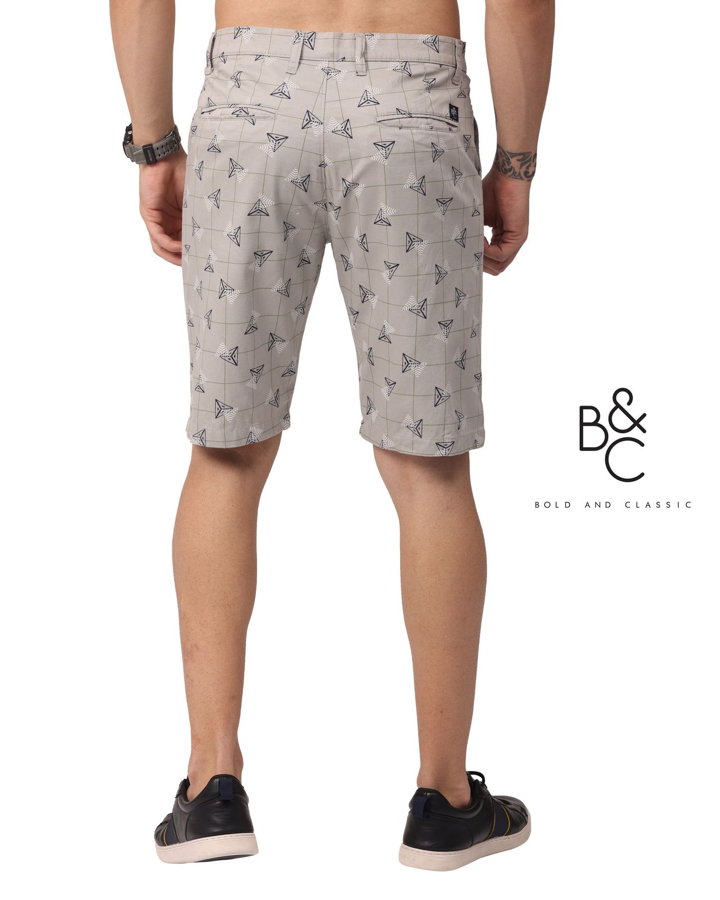 BOLD AND CLASSIC SHORTS MENS