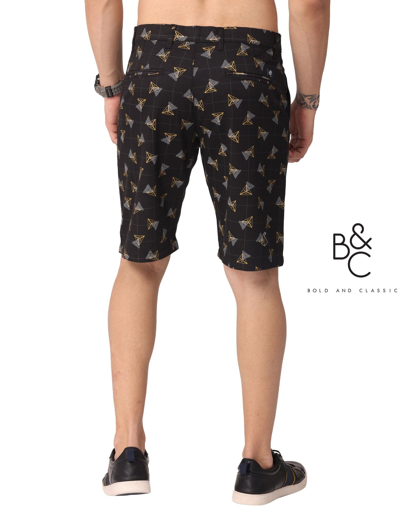 BOLD AND CLASSIC SHORTS MENS