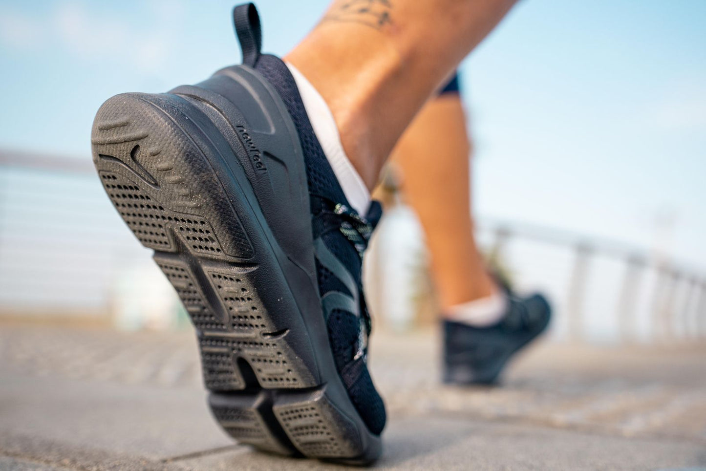 DECATHLON SPORTS WALKING SHOES