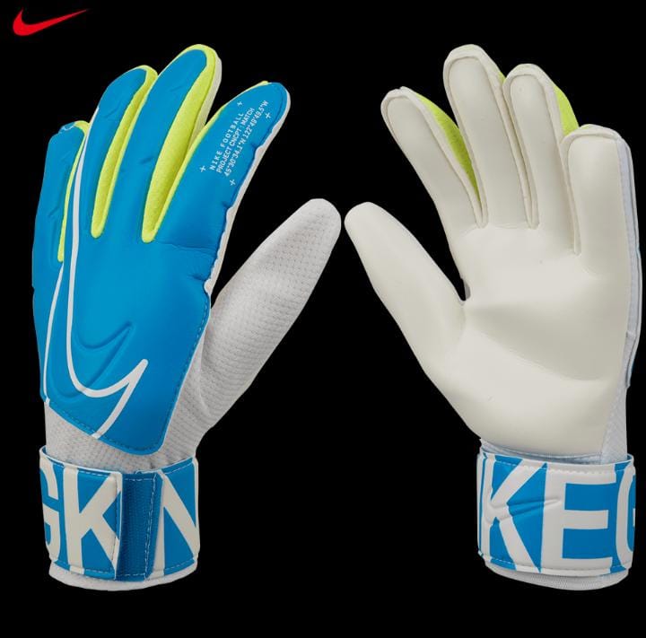 NIKE SOCCER GOALIE GLOVES