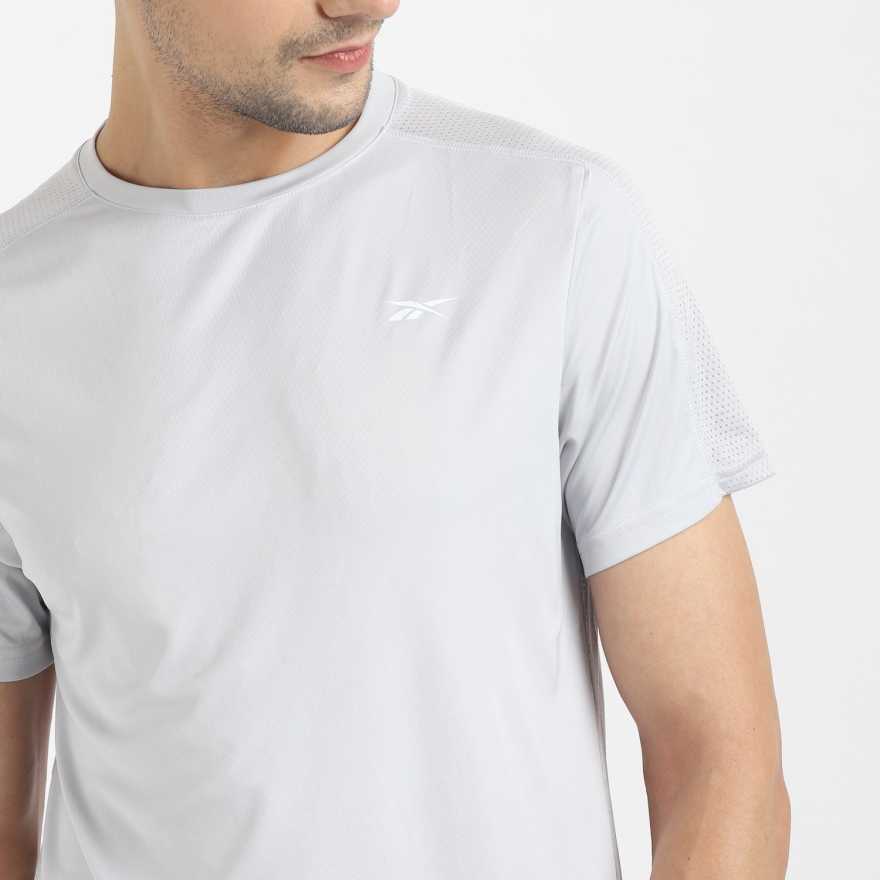 REEBOK TSHIRT