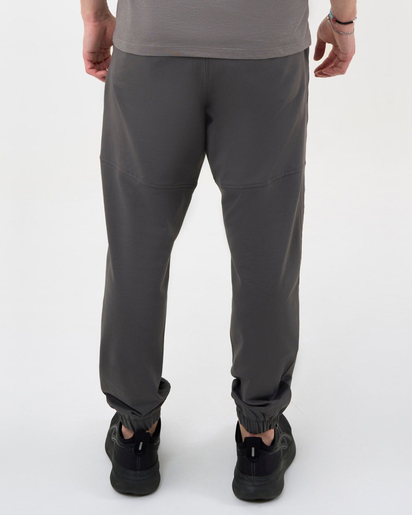 DISCOVERY  TRACKPANT - (DCY25M1JP01-045/047/057)