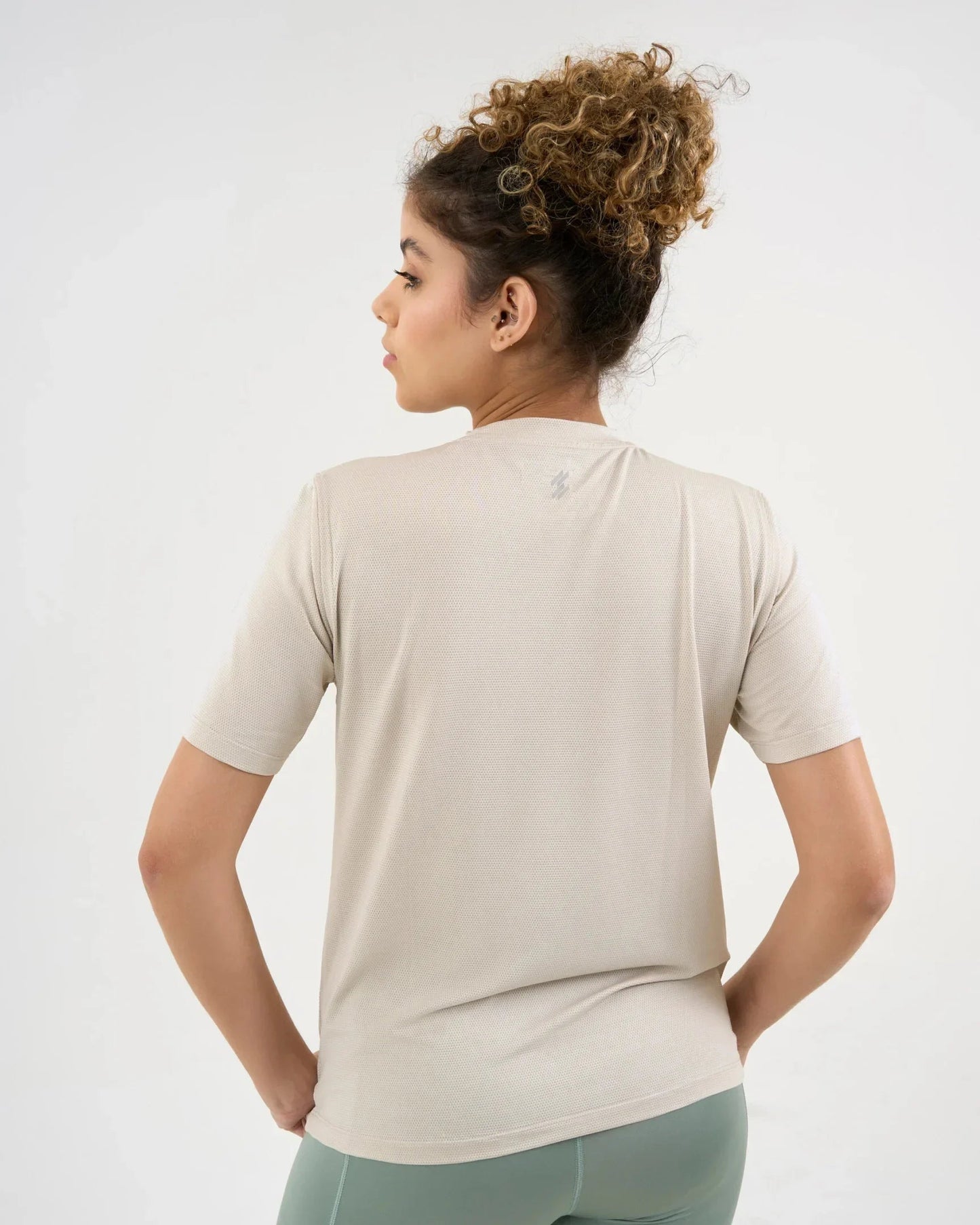 DISCOVERY  WOMENS  TSHIRT - (DCY25W1TS02-043/050/051)