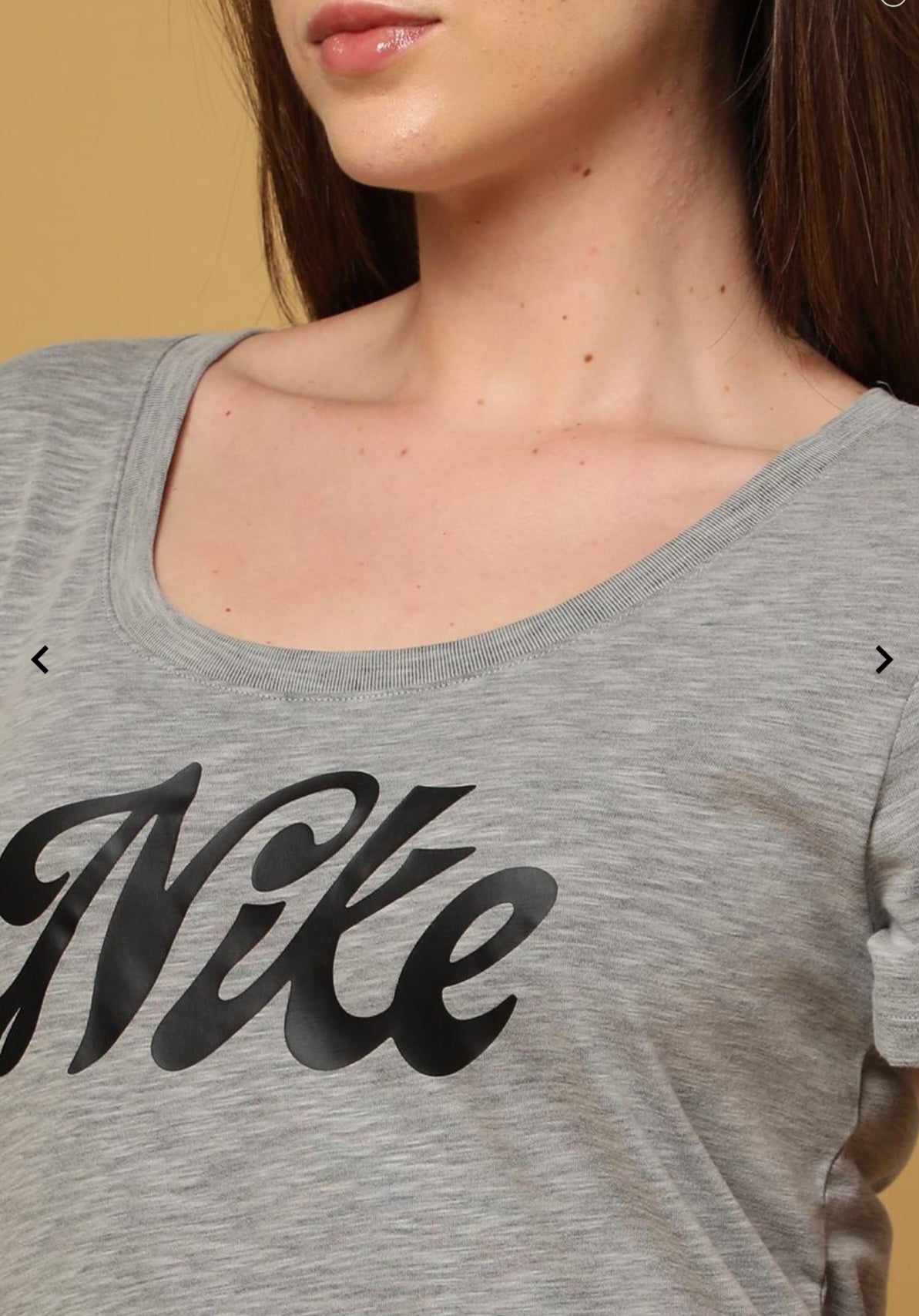 NIKE  WOMEN  CREW  TSHIRT  - (FD2987-063)