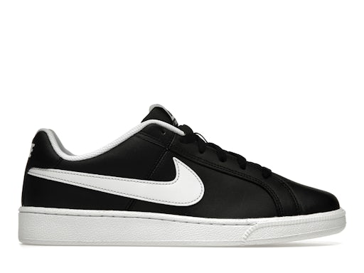 NIKE  SHOE - (749747010)