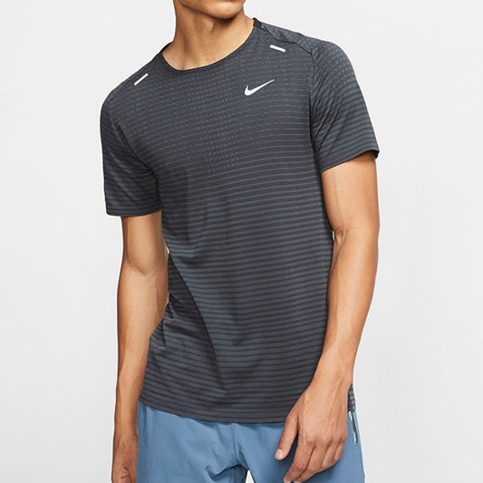 NIKE TSHIRT