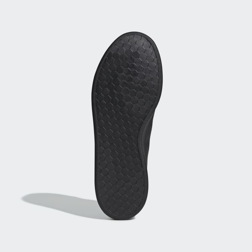 ADIDAS  ADVANTAGE  BASE  SHOES  (EE7693)