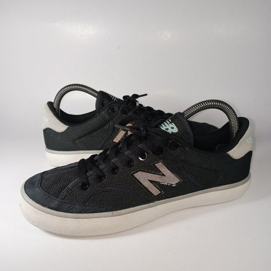 NEW  BALANCE  SHOES