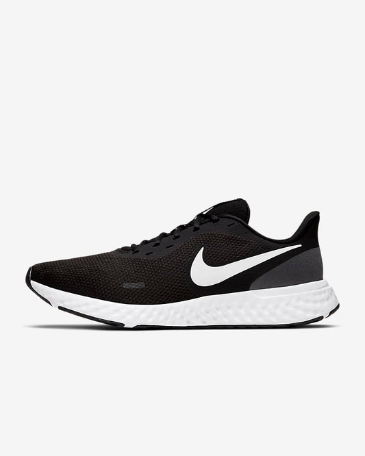 NIKE  REVOLUTION  5  SHOES